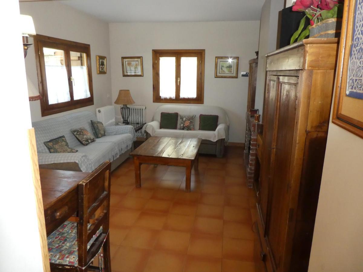 Casa Con Jardin Frente Ciudadela Holiday home *